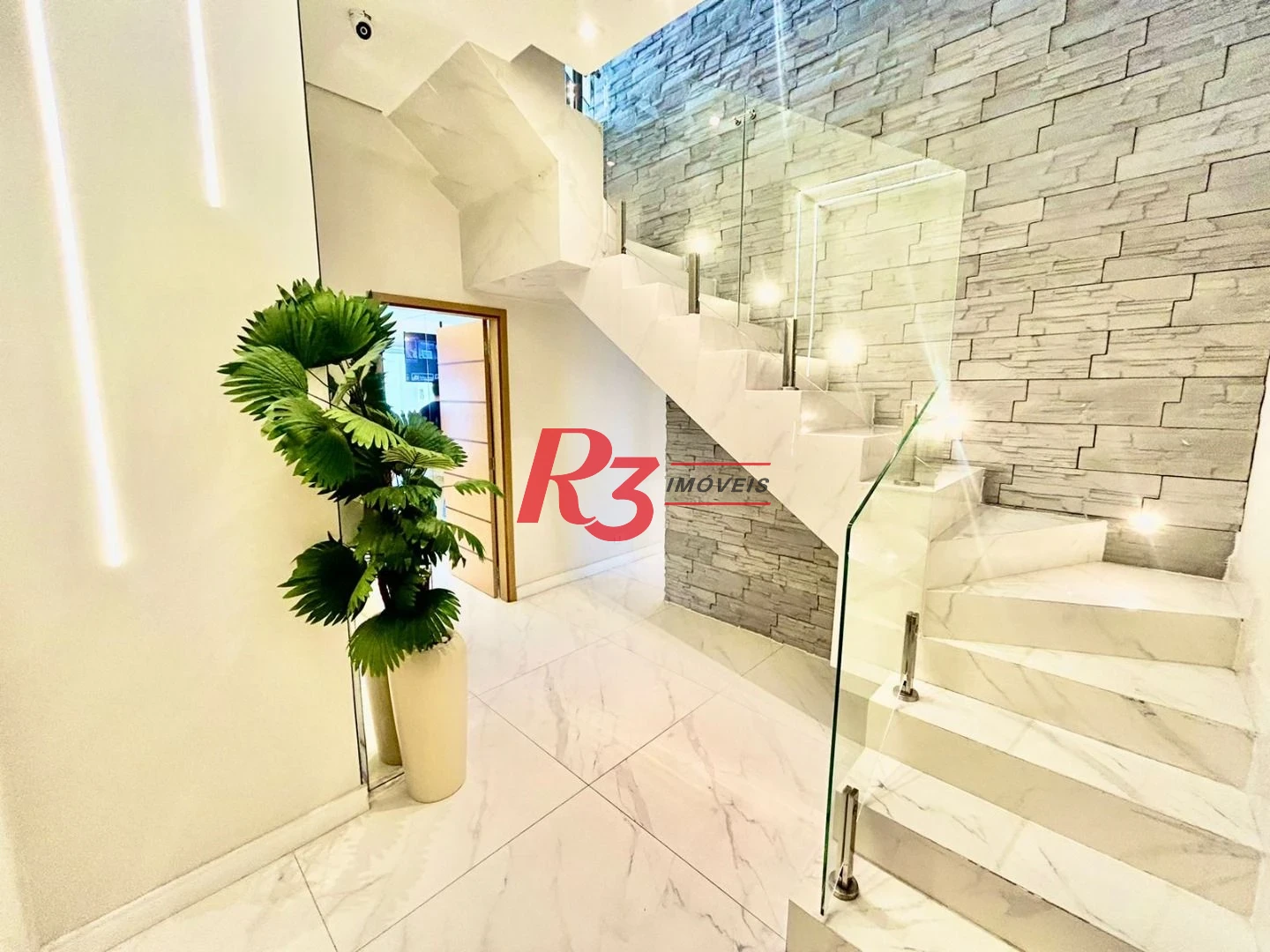 Cobertura à venda, 450 m² por R$ 8.900.000,00 - Gonzaga - Santos/SP