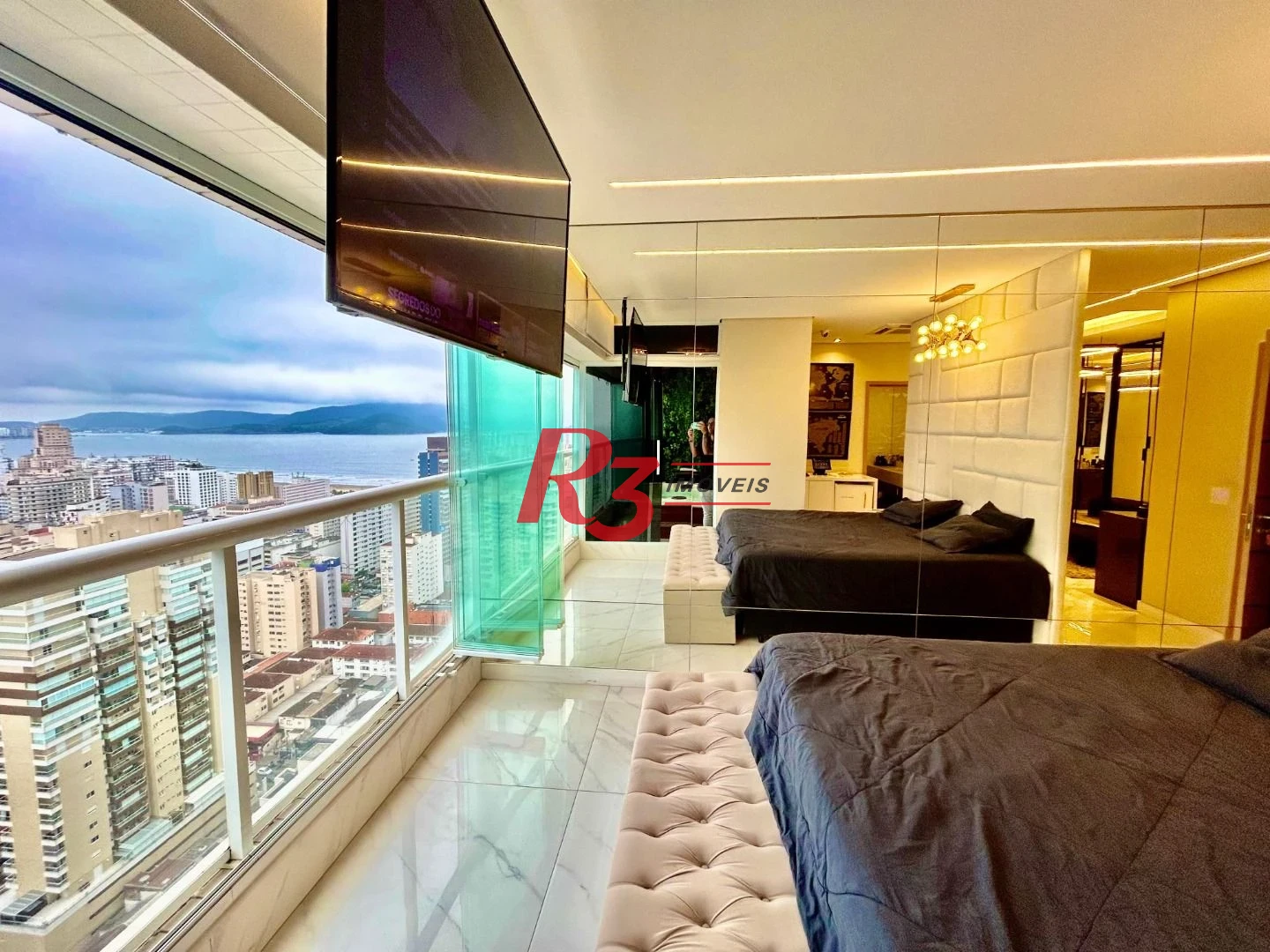 Cobertura à venda, 450 m² por R$ 8.900.000,00 - Gonzaga - Santos/SP