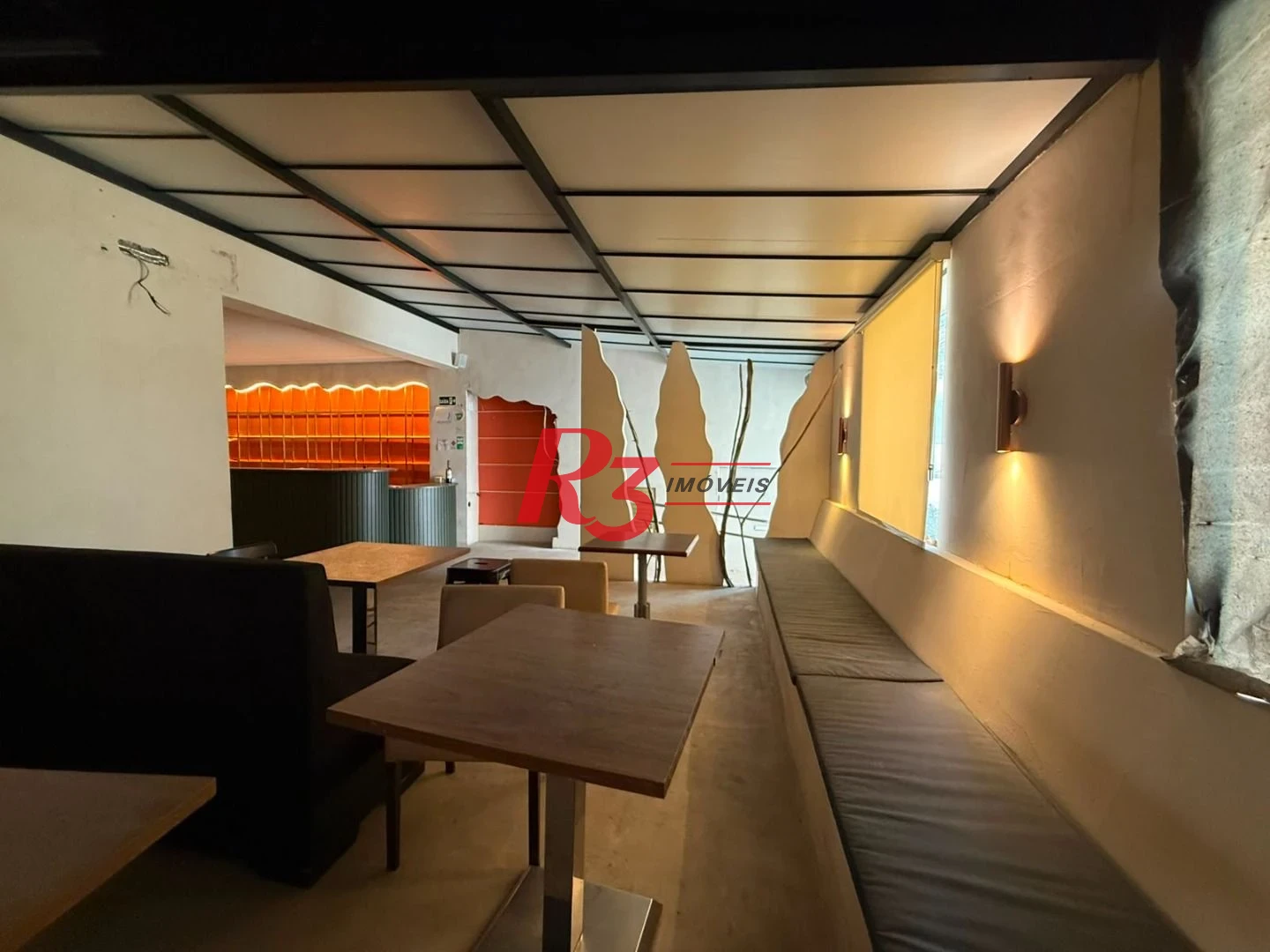 Casa para alugar, 250 m² por R$ 11.665,83/mês - Gonzaga - Santos/SP