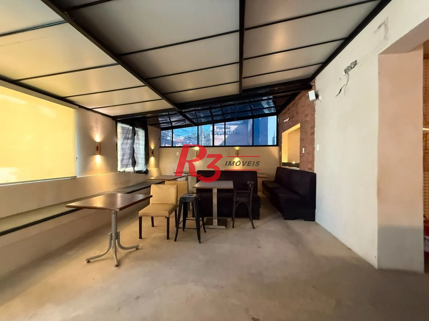 Casa para alugar, 250 m² por R$ 11.665,83/mês - Gonzaga - Santos/SP