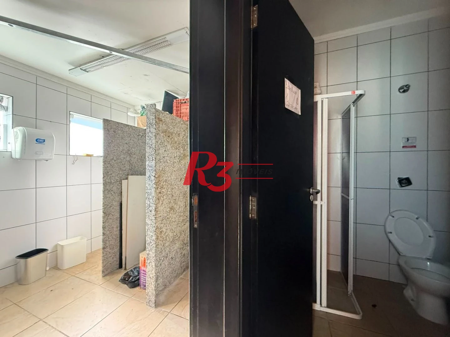 Casa para alugar, 250 m² por R$ 11.665,83/mês - Gonzaga - Santos/SP