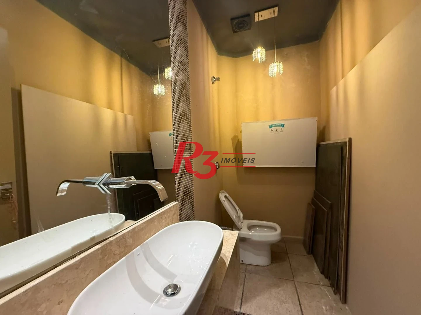 Casa para alugar, 250 m² por R$ 11.665,83/mês - Gonzaga - Santos/SP