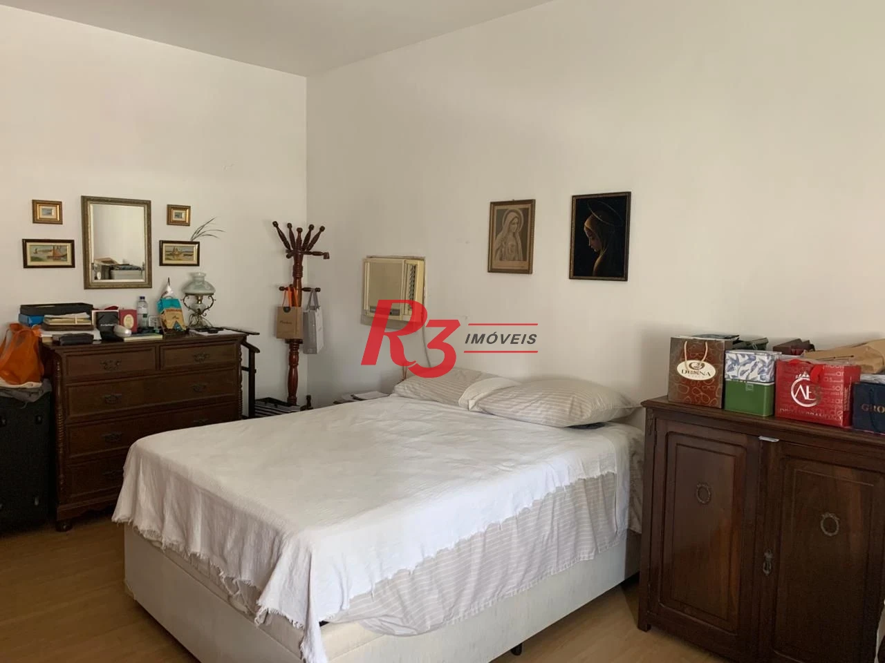 Apartamento à venda, 265 m² por R$ 1.170.000,00 - Gonzaga - Santos/SP