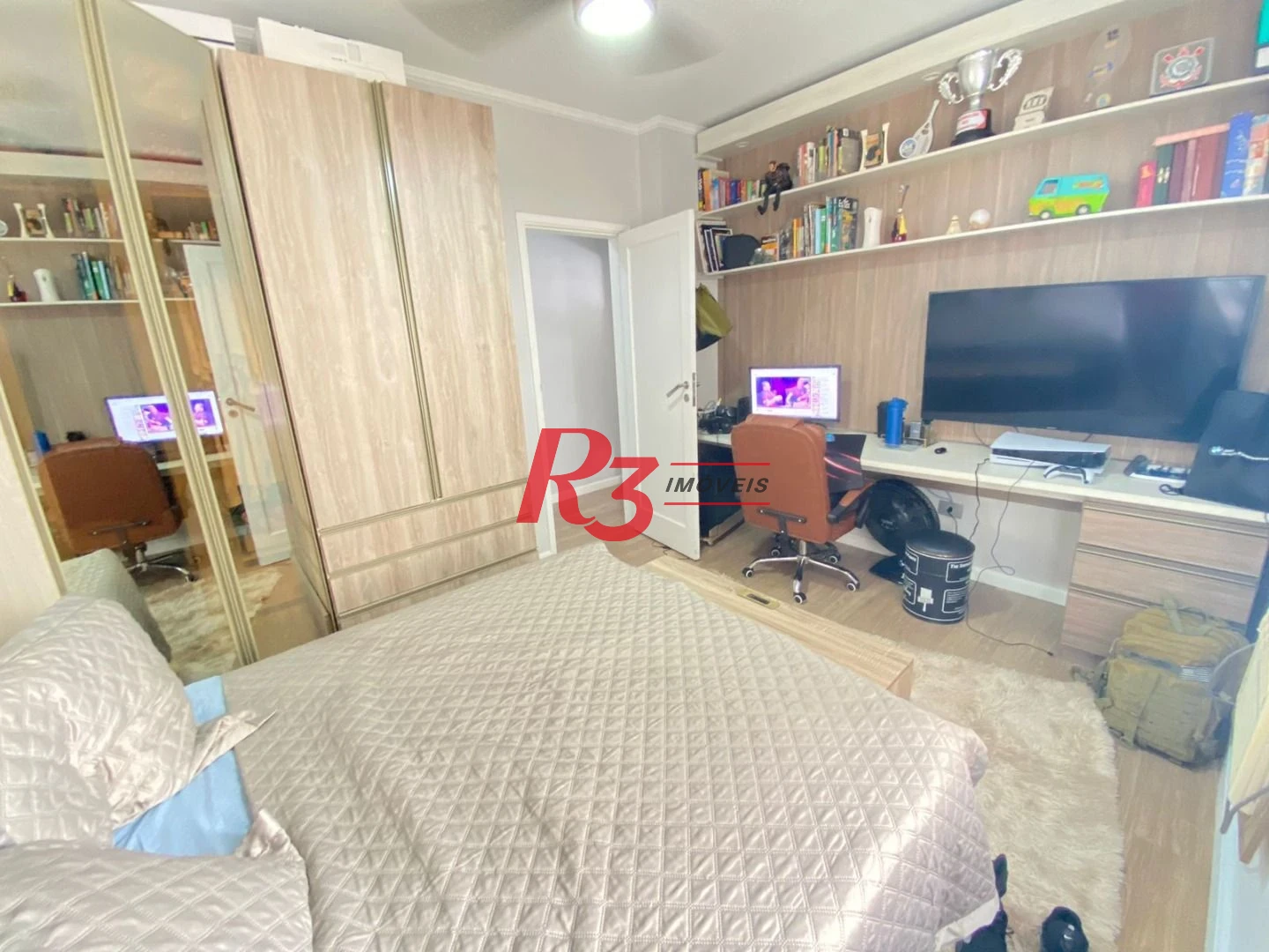 Apartamento com 2 dormitórios à venda, 114 m² por R$ 435.000,00 - Itararé - São Vicente/SP