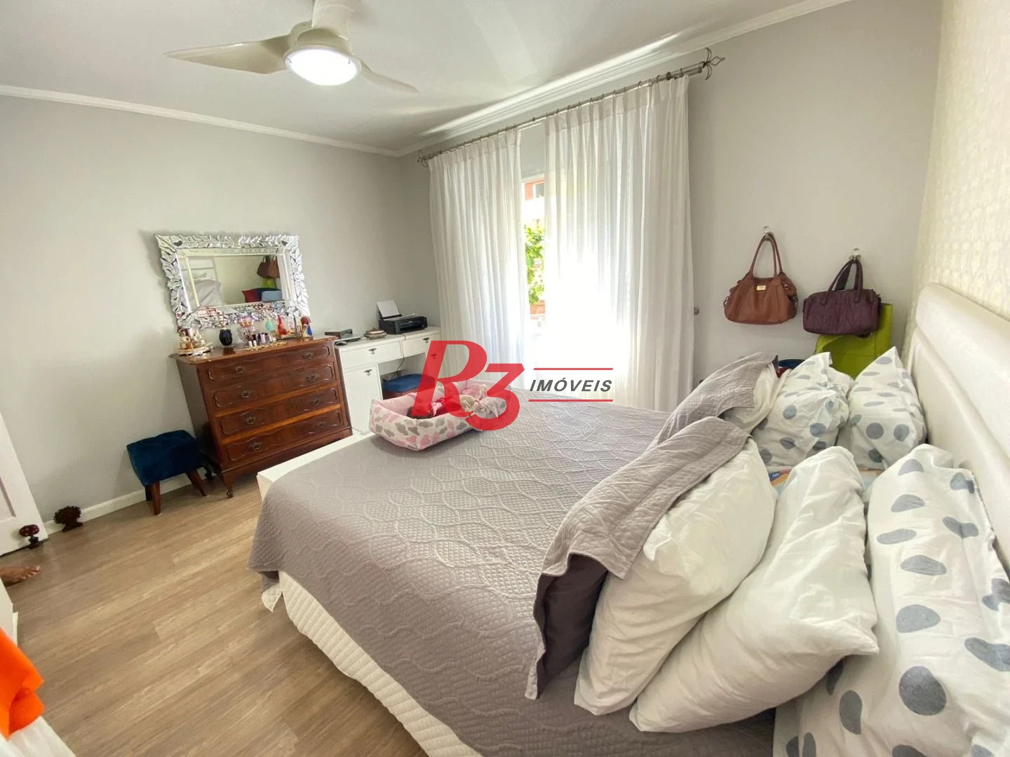 Apartamento com 2 dormitórios à venda, 114 m² por R$ 435.000,00 - Itararé - São Vicente/SP