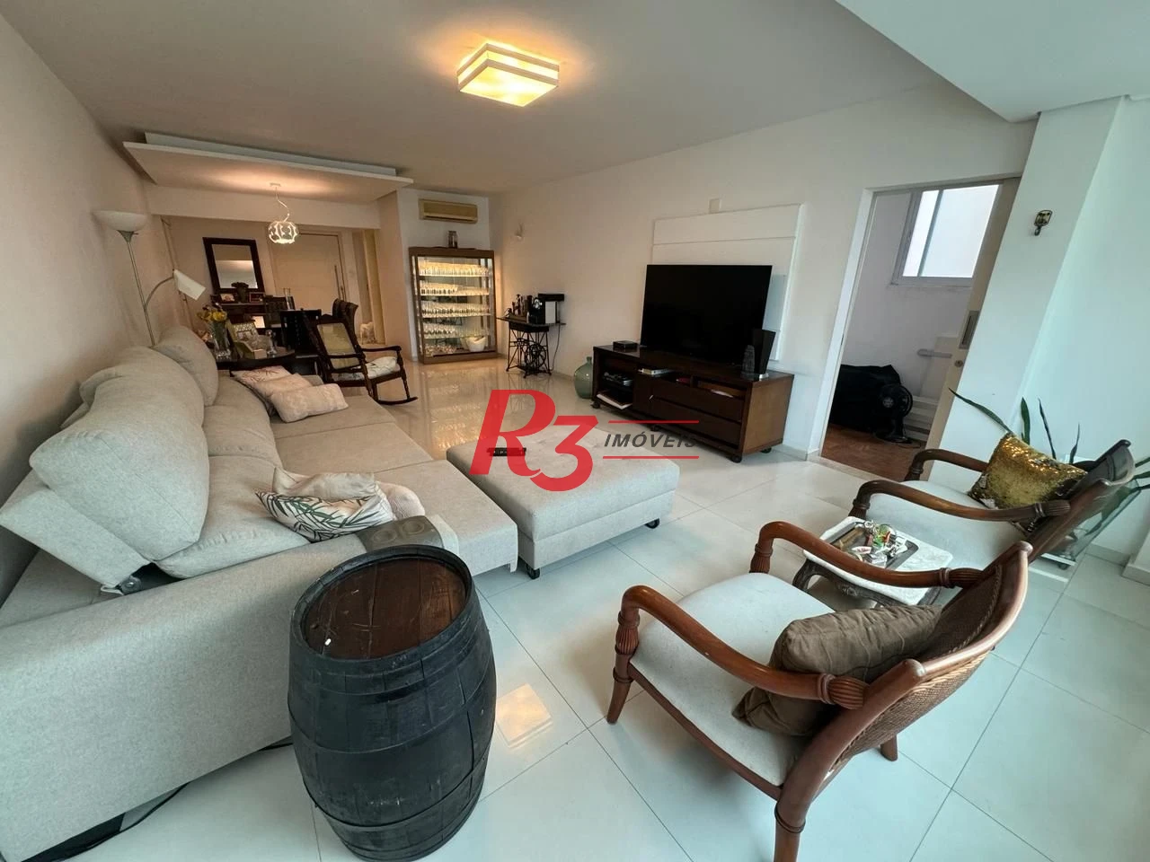 Apartamento com 3 dormitórios à venda, 216 m² por R$ 1.280.000,00 - Gonzaga - Santos/SP