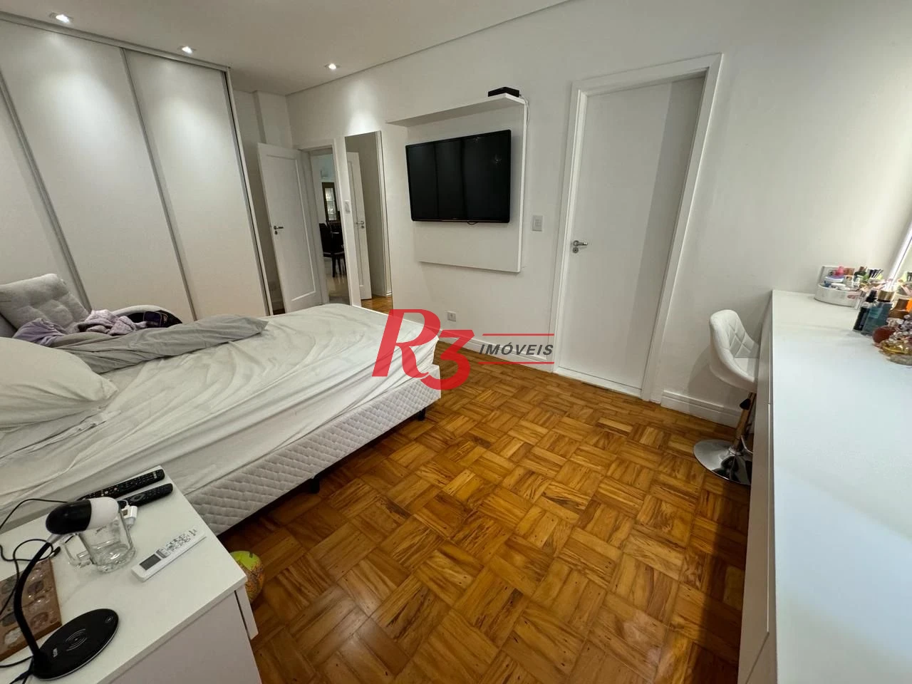 Apartamento com 3 dormitórios à venda, 216 m² por R$ 1.280.000,00 - Gonzaga - Santos/SP