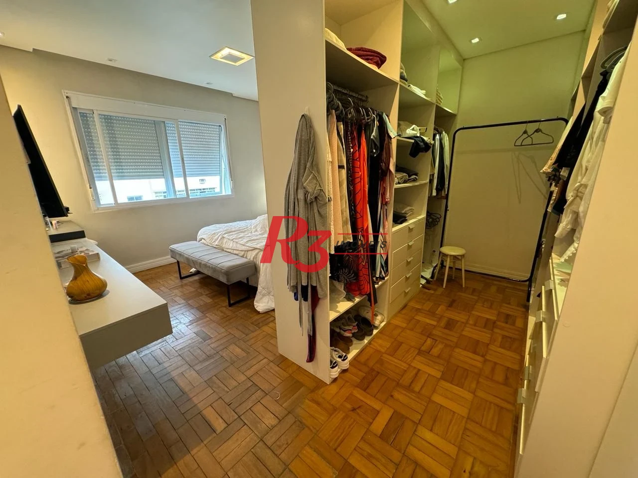 Apartamento com 3 dormitórios à venda, 216 m² por R$ 1.280.000,00 - Gonzaga - Santos/SP