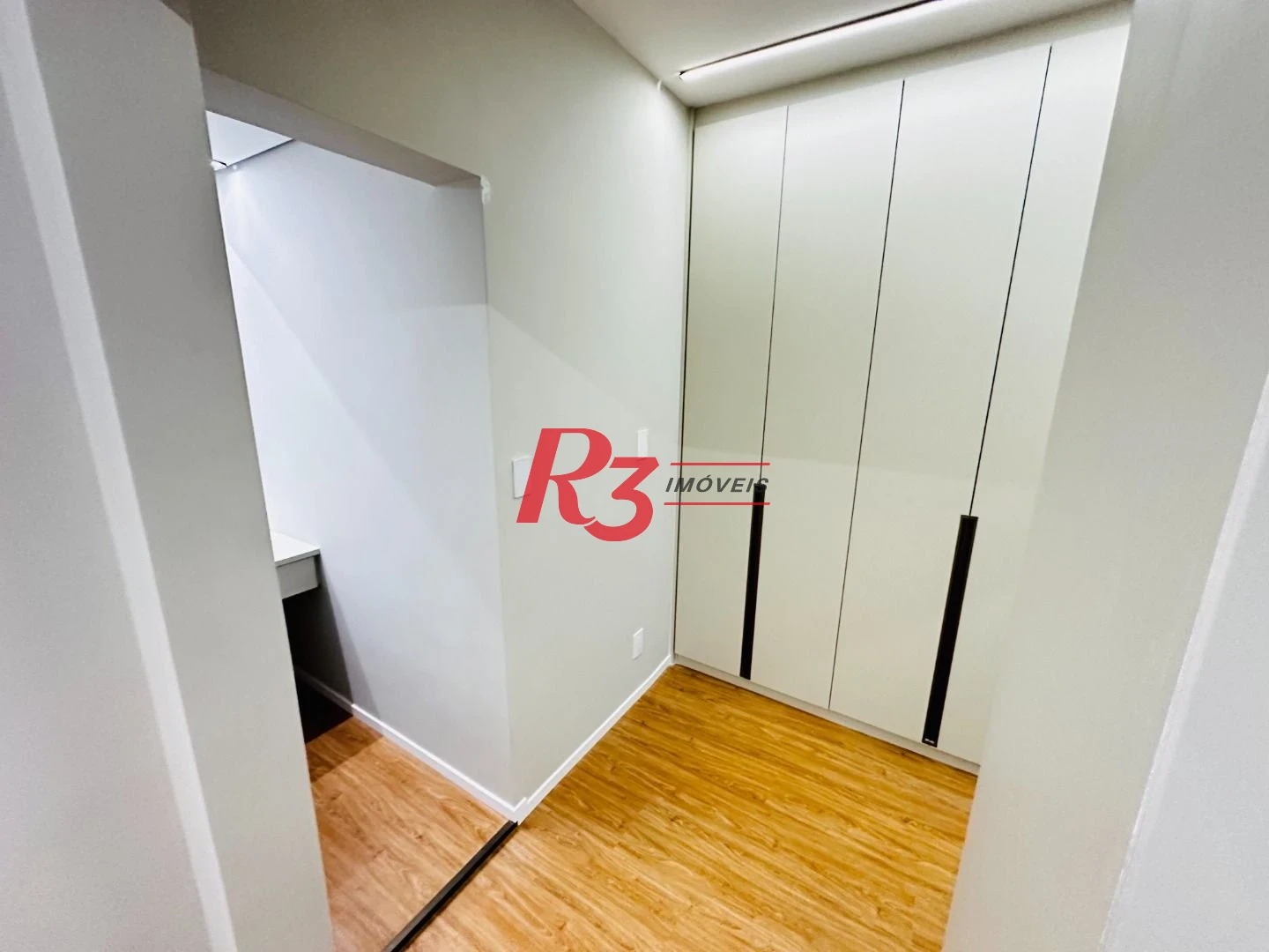 Apartamento com 3 dormitórios à venda, 150 m² por R$ 1.990.000,00 - Boqueirão - Santos/SP