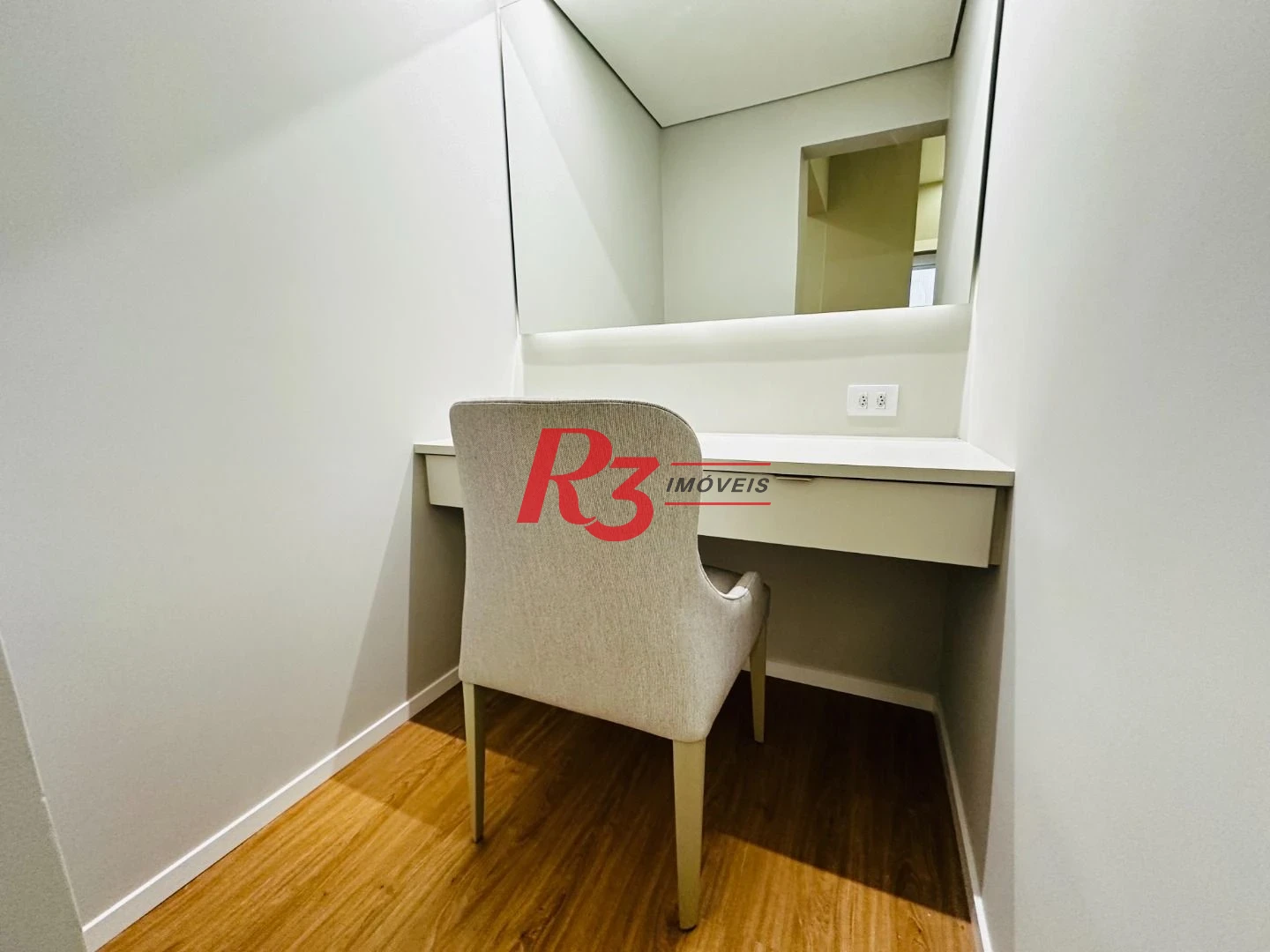 Apartamento com 3 dormitórios à venda, 150 m² por R$ 1.990.000,00 - Boqueirão - Santos/SP