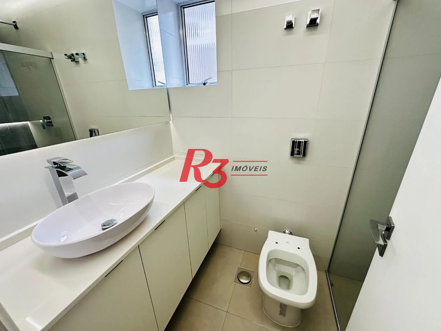 Apartamento com 3 dormitórios à venda, 150 m² por R$ 1.990.000,00 - Boqueirão - Santos/SP