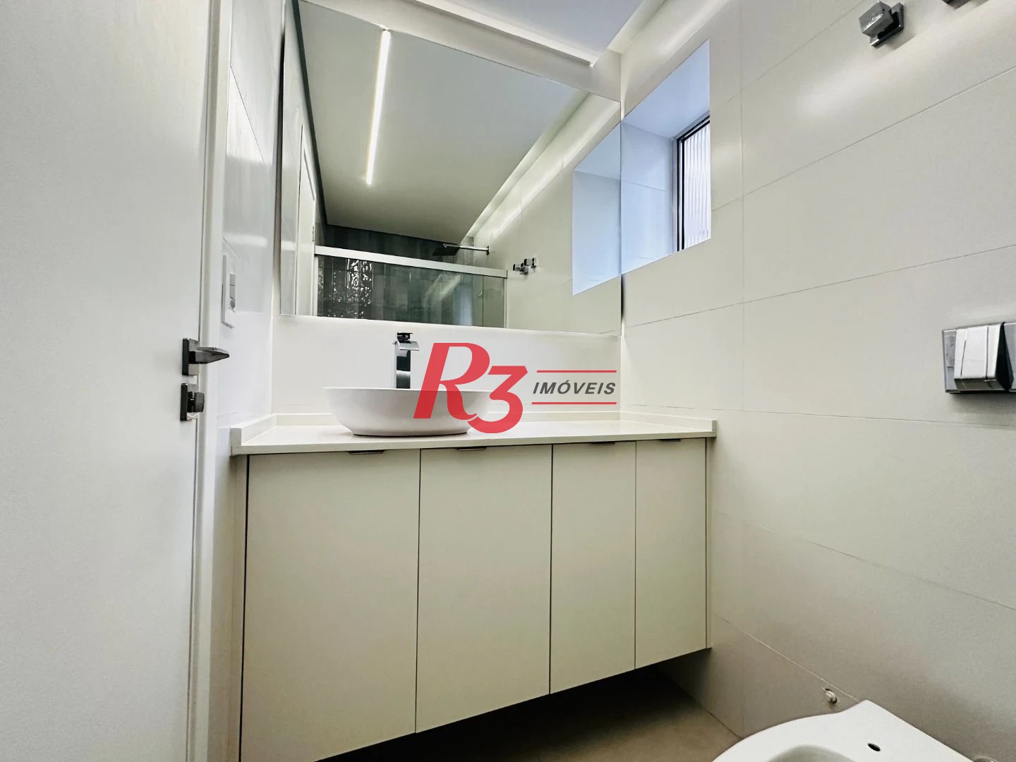 Apartamento com 3 dormitórios à venda, 150 m² por R$ 1.990.000,00 - Boqueirão - Santos/SP