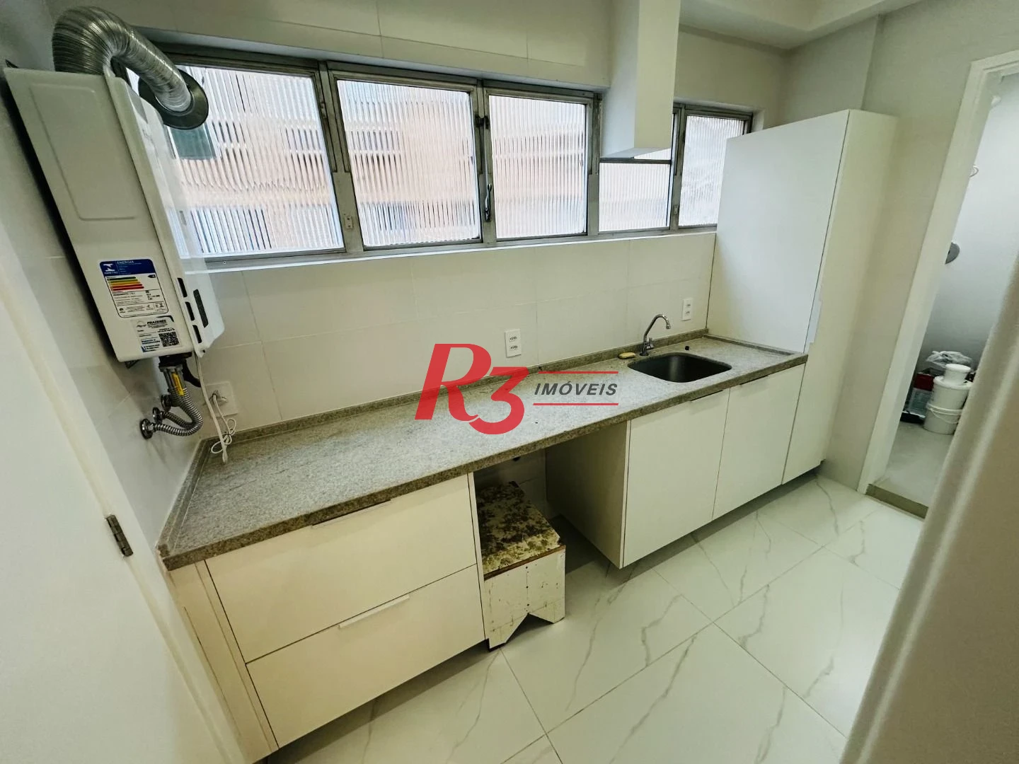Apartamento com 3 dormitórios à venda, 150 m² por R$ 1.990.000,00 - Boqueirão - Santos/SP