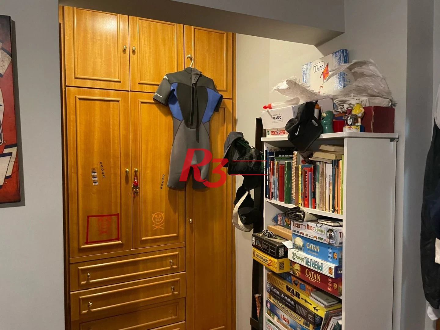 Apartamento á venda  3 dormitórios 2 Vgs Boqueirão Santos