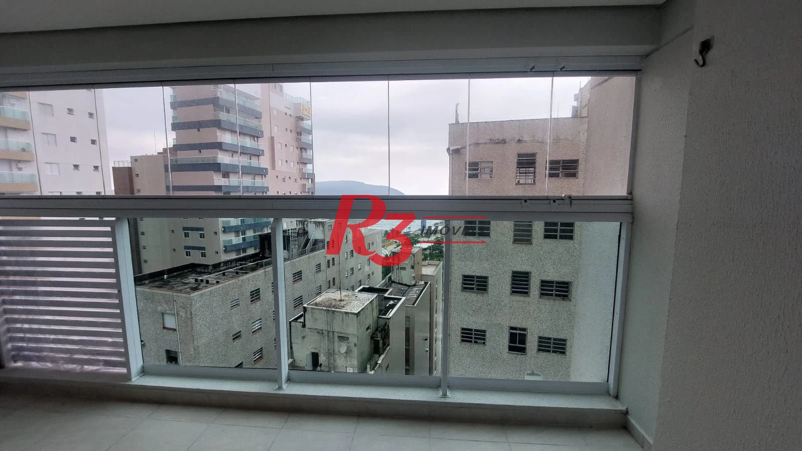 Apartamento com 2 dormitórios à venda, 66 m² por R$ 710.000,00 - José Menino - Santos/SP
