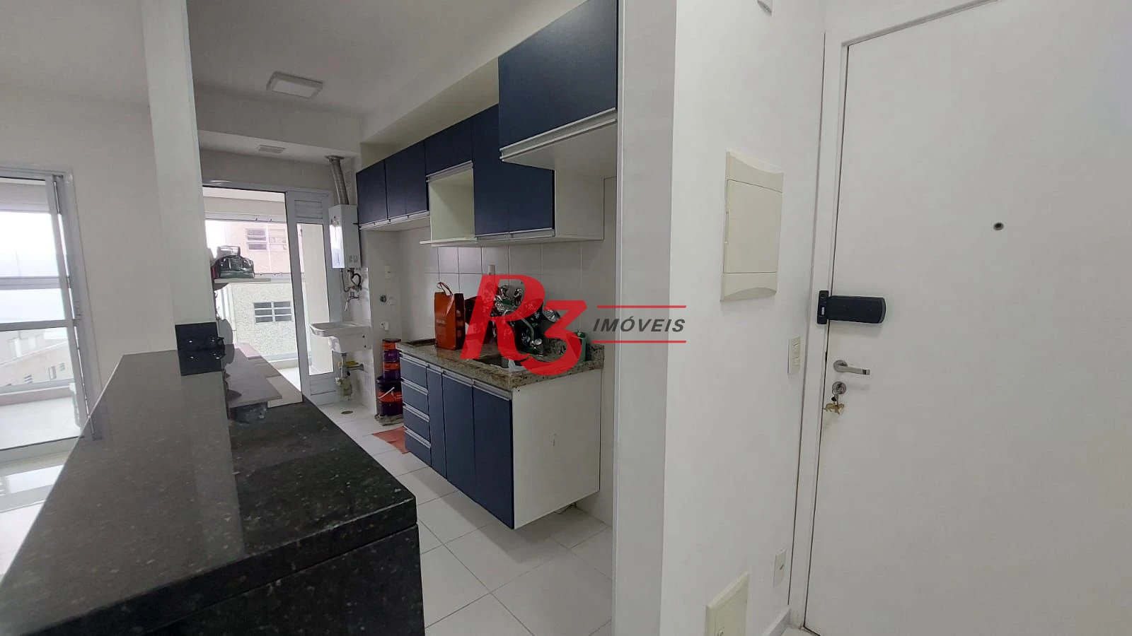 Apartamento com 2 dormitórios à venda, 66 m² por R$ 710.000,00 - José Menino - Santos/SP