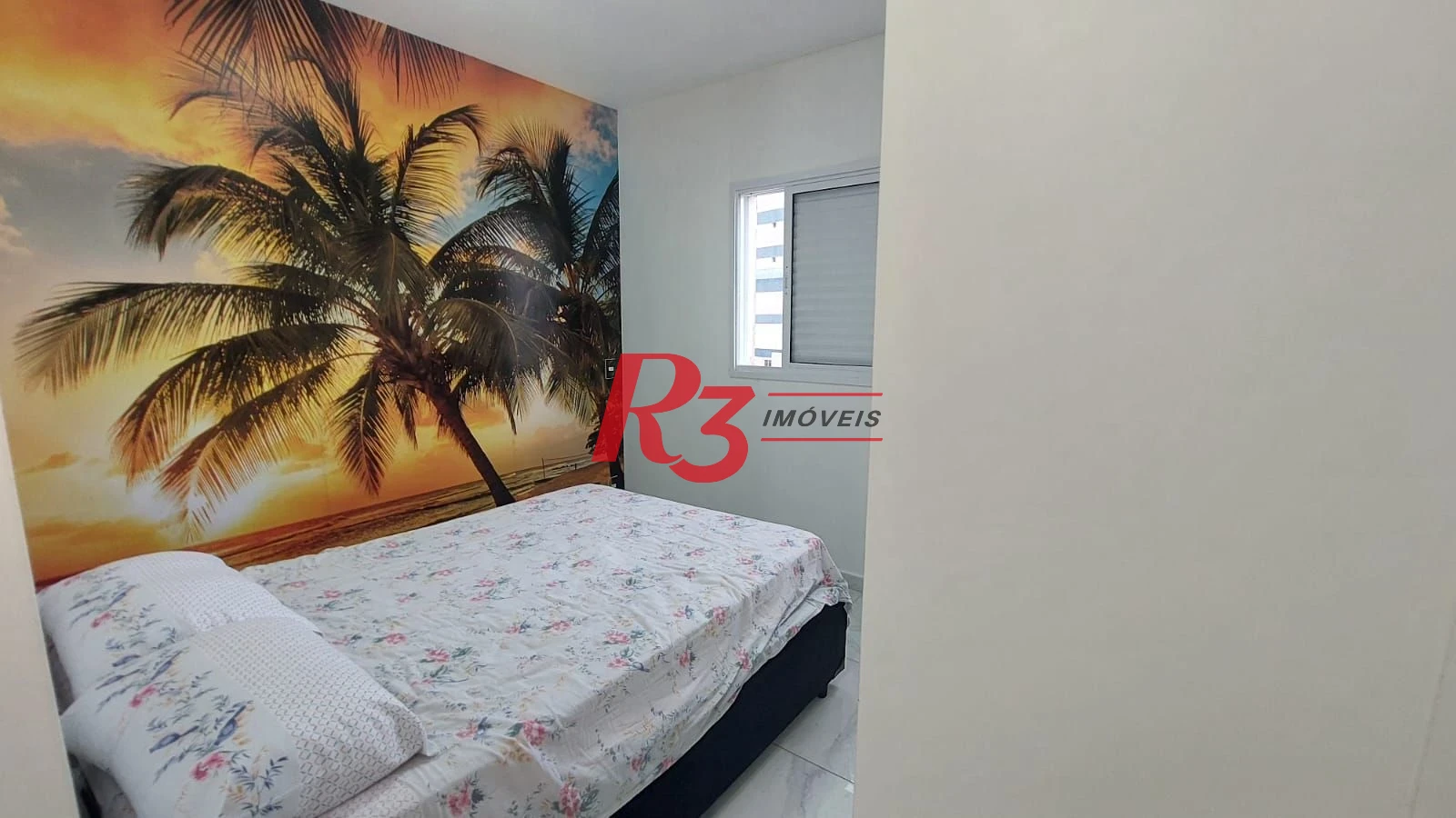 Apartamento com 2 dormitórios à venda, 66 m² por R$ 710.000,00 - José Menino - Santos/SP