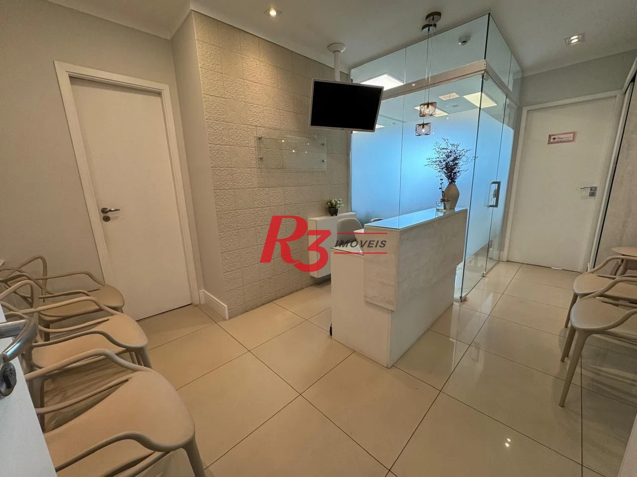 Sala para alugar, 12 m² por R$ 2.500,00/mês - Vila Matias - Santos/SP