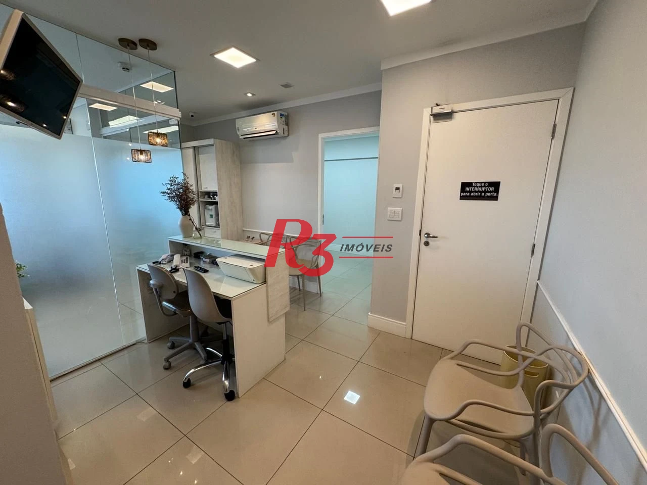 Sala para alugar, 12 m² por R$ 2.500,00/mês - Vila Matias - Santos/SP