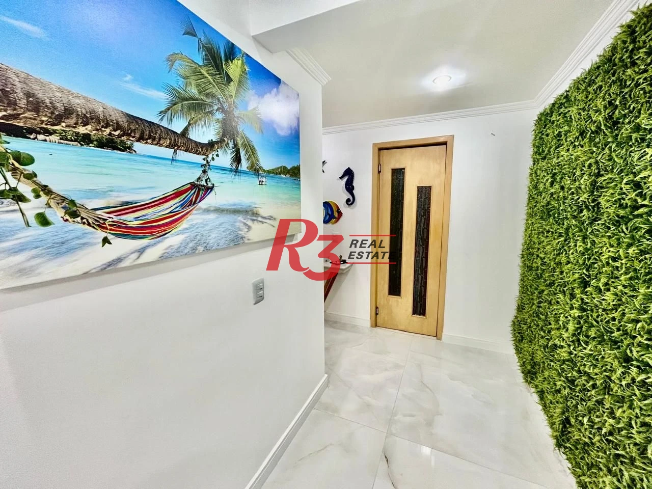 Apartamento com 3 dormitórios à venda, 150 m² por R$ 920.000,00 - Ponta da Praia - Santos/SP