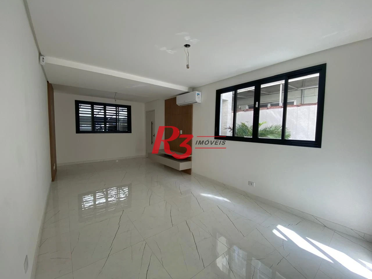 Sobrado à venda, 123 m² por R$ 1.800.000,00 - Boqueirão - Santos/SP
