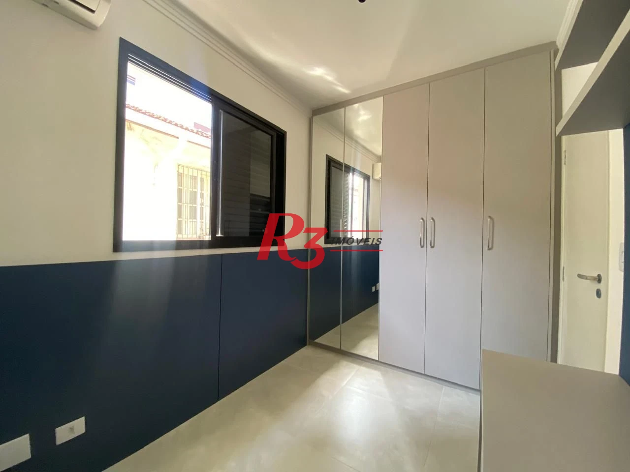 Sobrado à venda, 123 m² por R$ 1.800.000,00 - Boqueirão - Santos/SP
