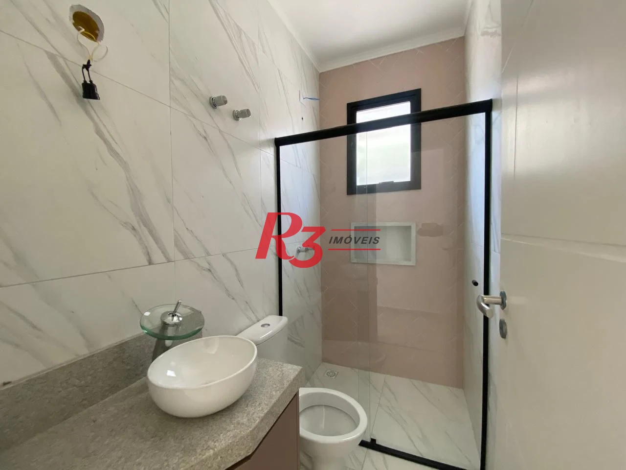 Sobrado à venda, 123 m² por R$ 1.800.000,00 - Boqueirão - Santos/SP
