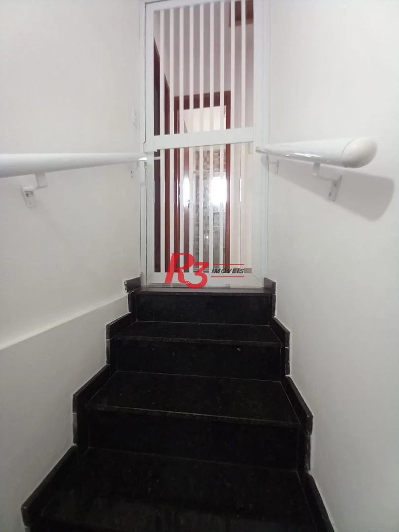 Casa à venda, 70 m² por R$ 395.000,00 - Catiapoã - São Vicente/SP