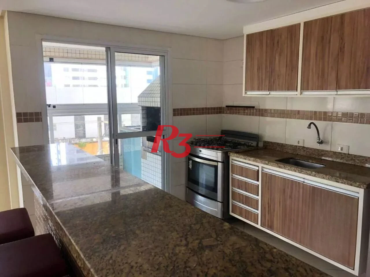 Apartamento com 2 dormitórios à venda, 72 m² por R$ 586.000,00 - Boqueirão - Praia Grande/SP