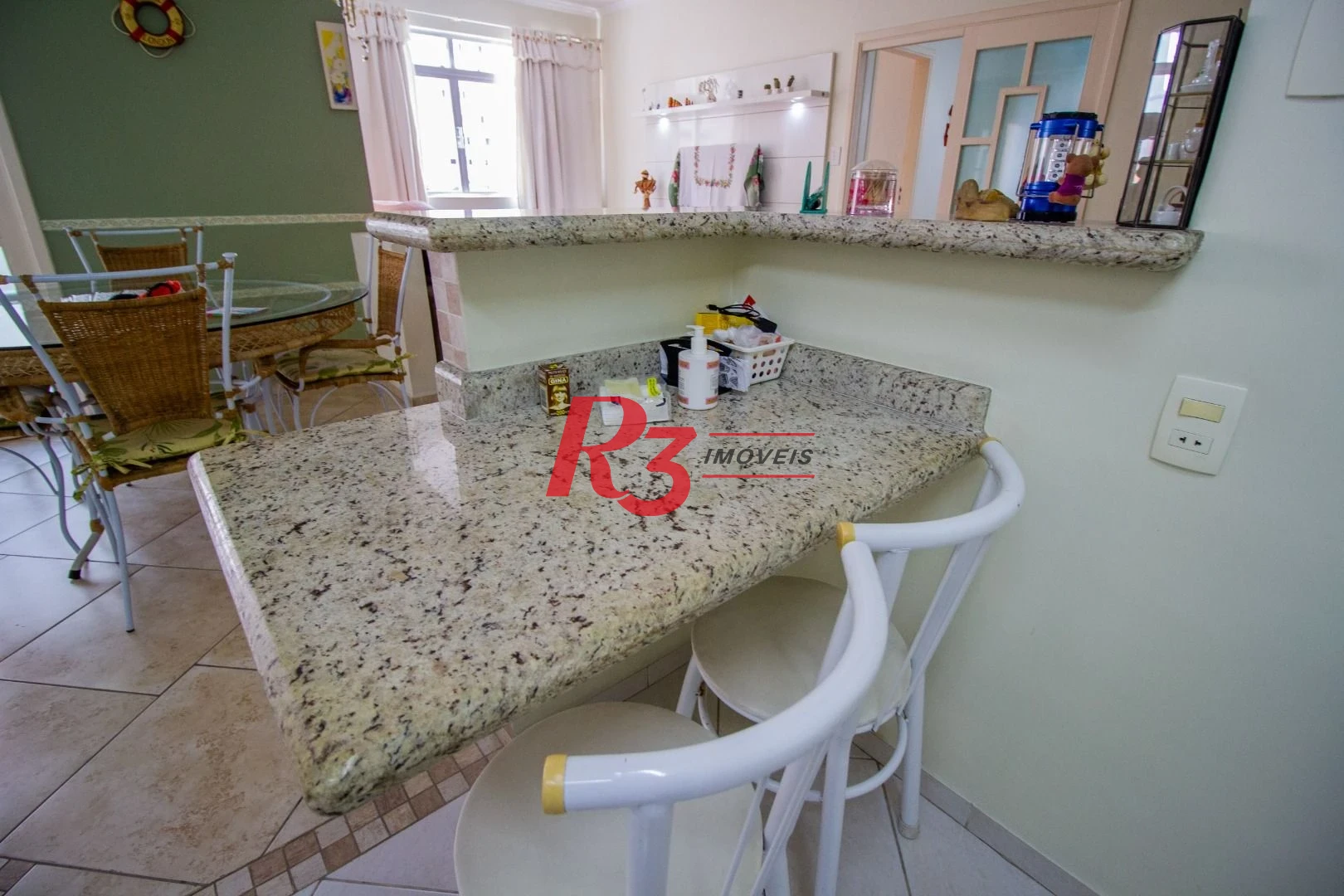 Apartamento com 2 dormitórios à venda, 149 m² por R$ 780.000,00 - Pompéia - Santos/SP