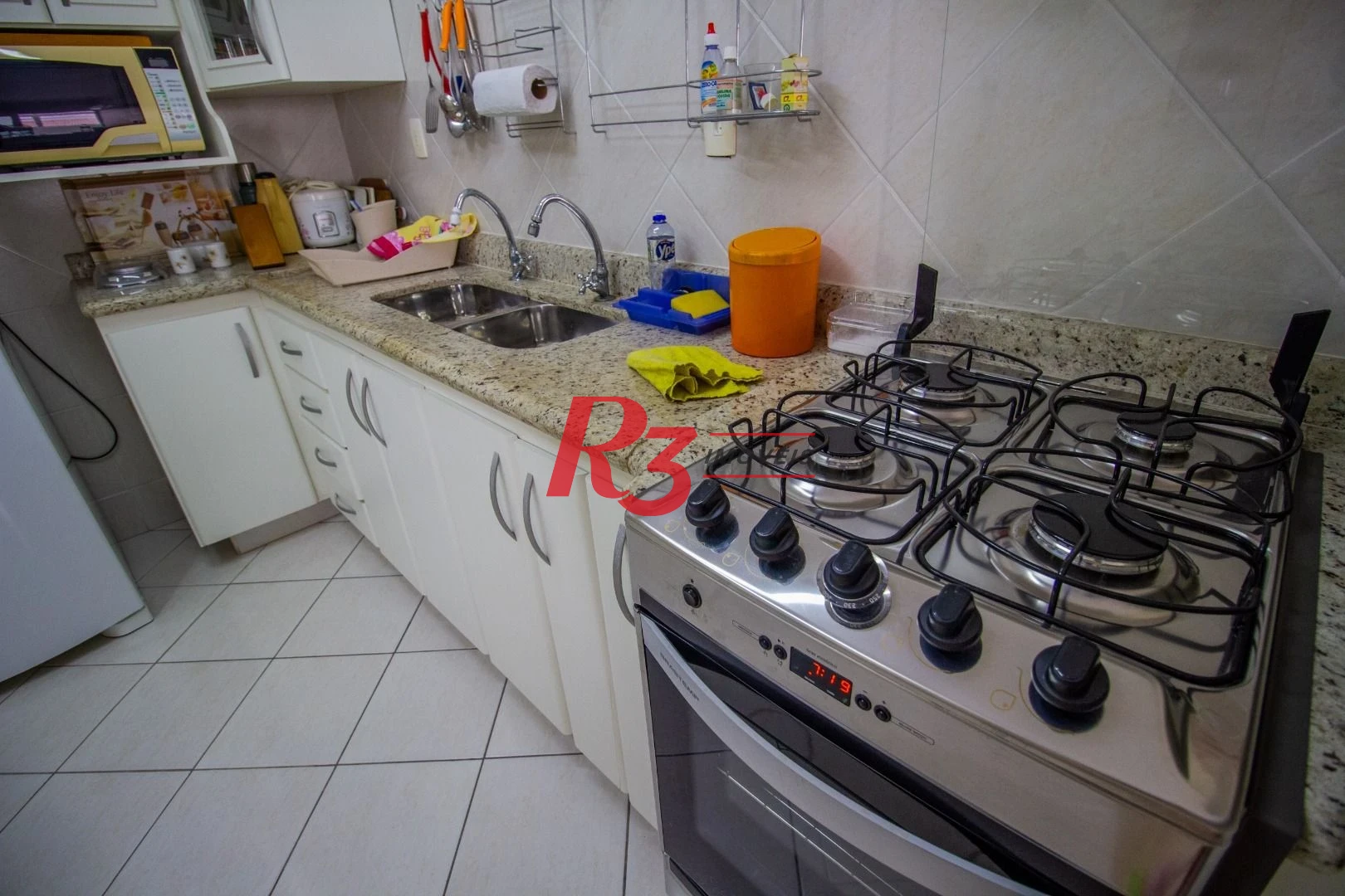 Apartamento com 2 dormitórios à venda, 149 m² por R$ 780.000,00 - Pompéia - Santos/SP