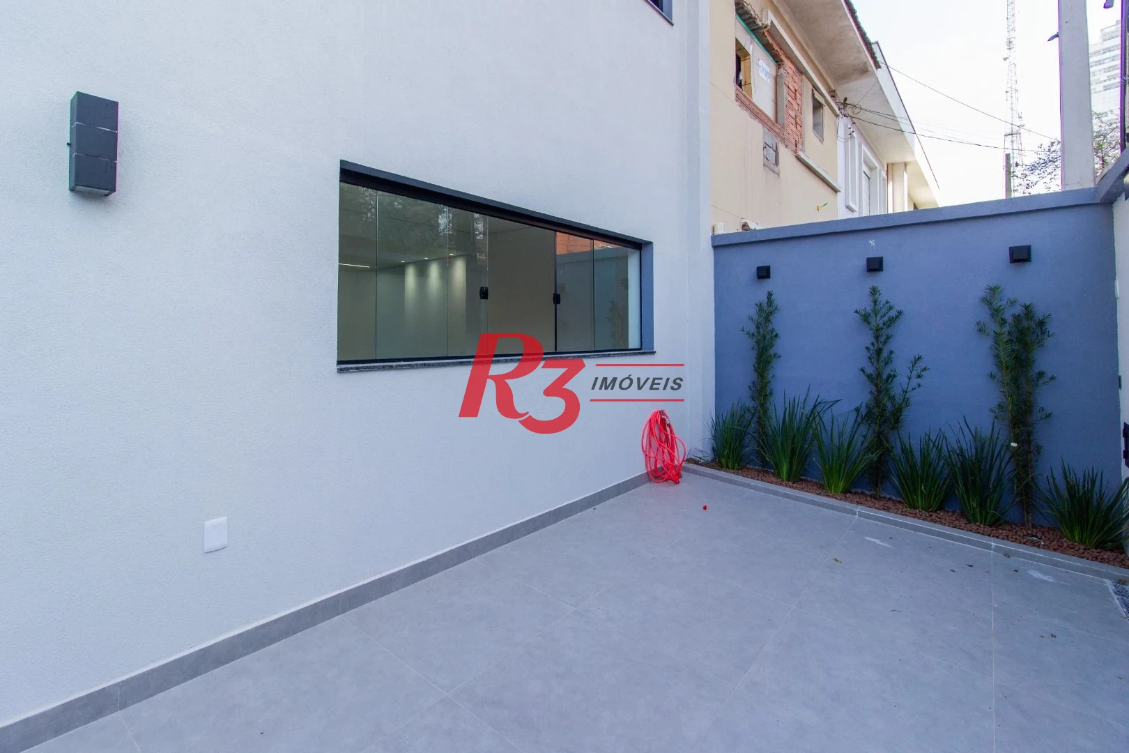 Sobrado à venda, 150 m² por R$ 1.830.000,00 - Ponta da Praia - Santos/SP