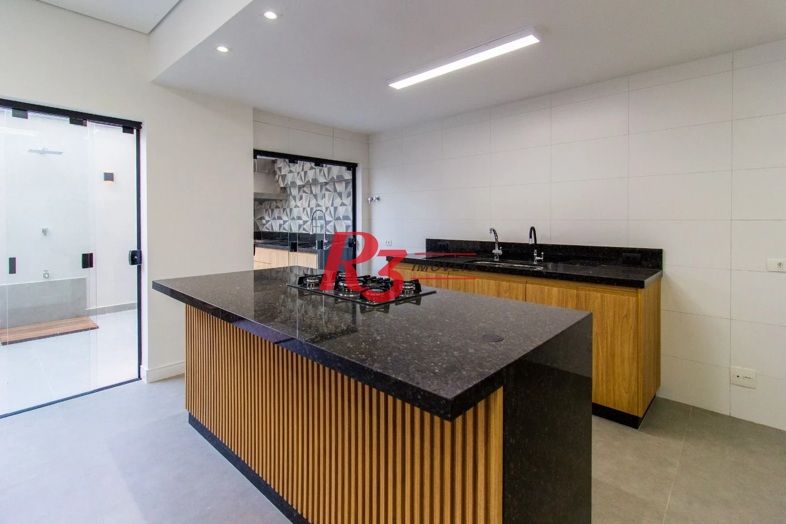 Sobrado à venda, 150 m² por R$ 1.830.000,00 - Ponta da Praia - Santos/SP
