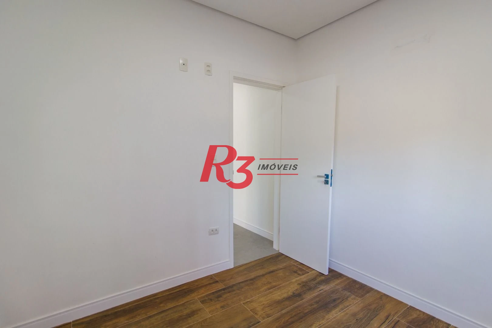 Sobrado à venda, 150 m² por R$ 1.830.000,00 - Ponta da Praia - Santos/SP