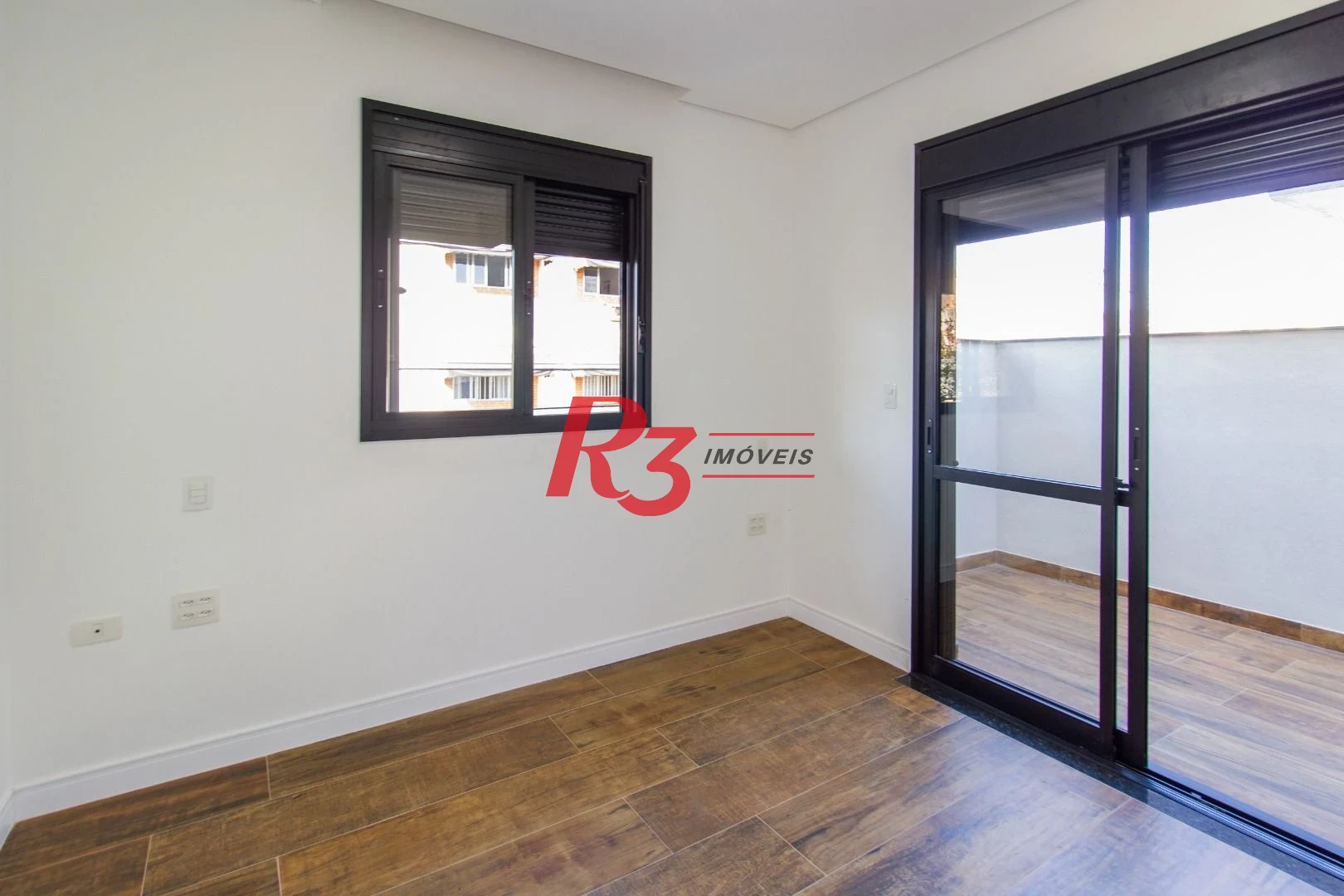 Sobrado à venda, 150 m² por R$ 1.830.000,00 - Ponta da Praia - Santos/SP