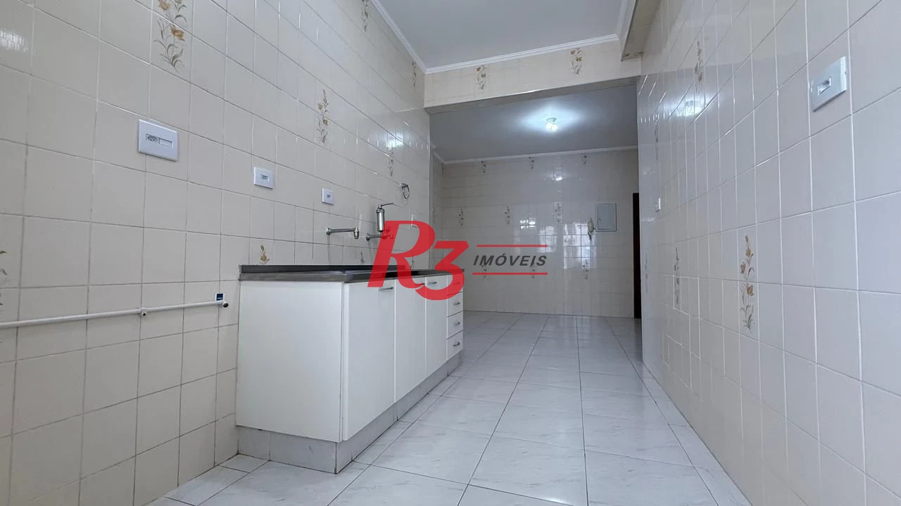 Apartamento com 3 dormitórios à venda, 136 m² por R$ 1.200.000,00 - Gonzaga - Santos/SP
