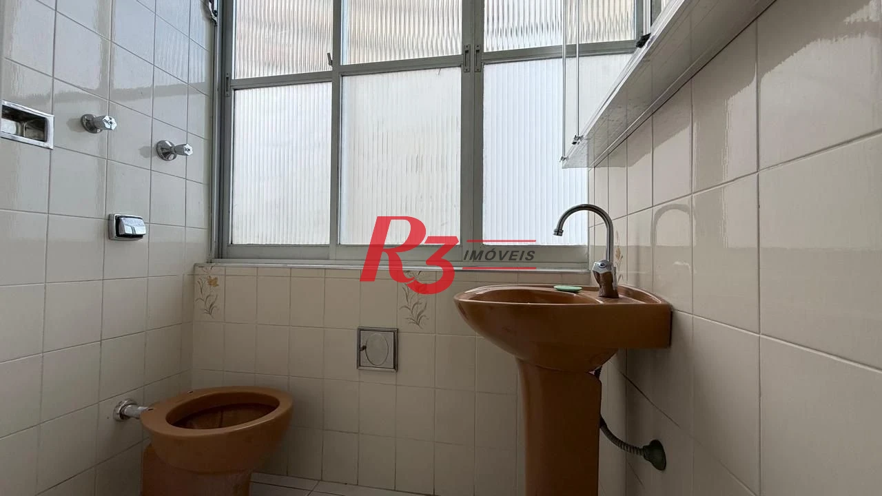 Apartamento com 3 dormitórios à venda, 136 m² por R$ 1.200.000,00 - Gonzaga - Santos/SP