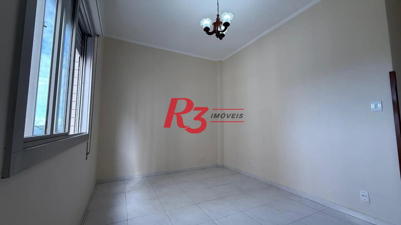 Apartamento com 3 dormitórios à venda, 136 m² por R$ 1.200.000,00 - Gonzaga - Santos/SP