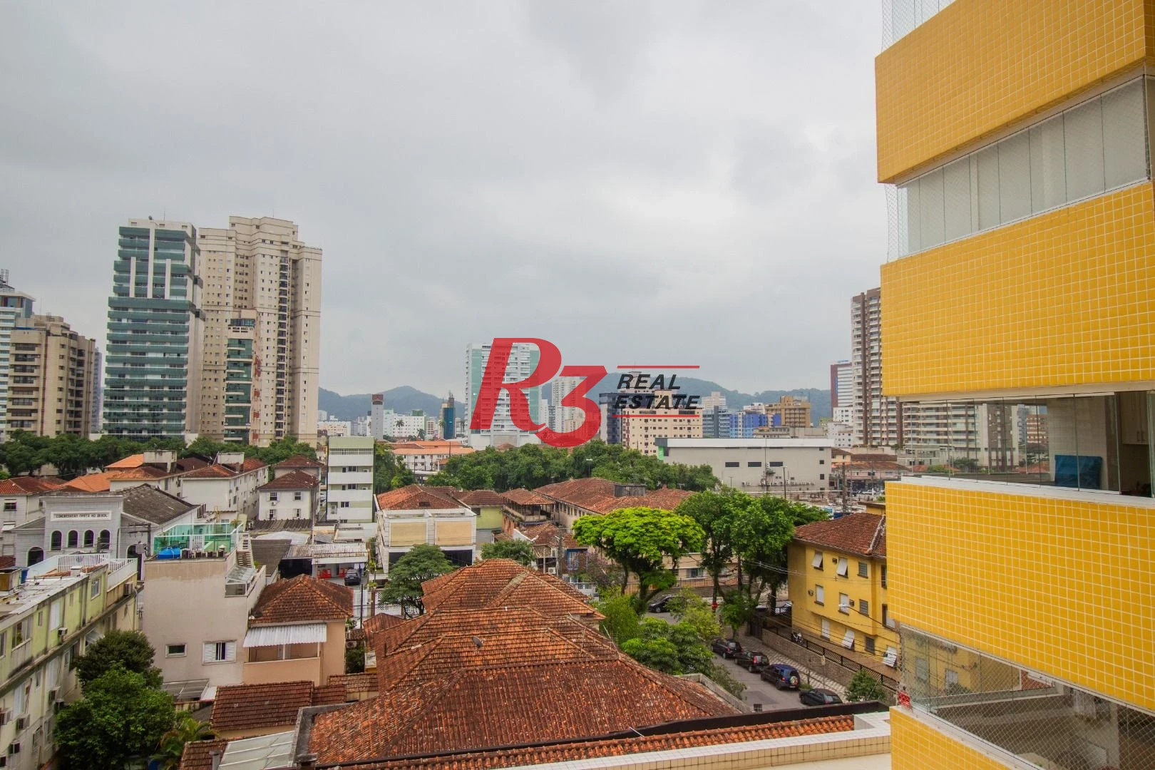Apartamento com 2 dormitórios à venda, 69 m² por R$ 870.000,00 - Boqueirão - Santos/SP