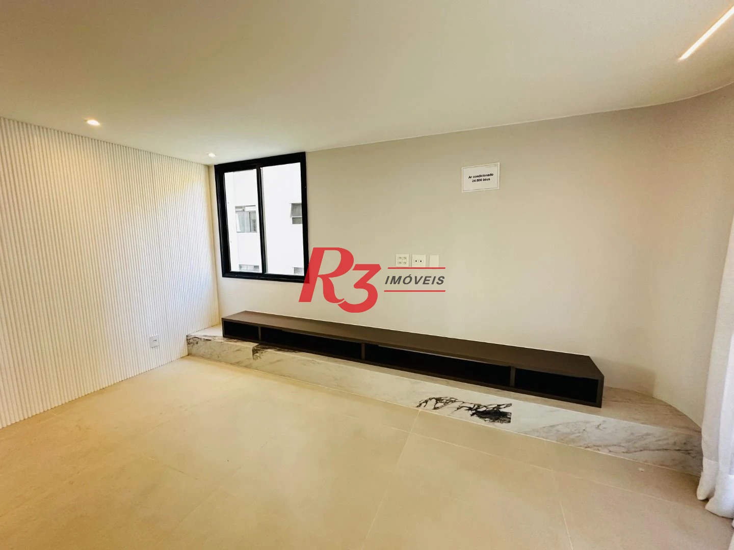 Apartamento com 4 dormitórios à venda, 283 m² por R$ 3.200.000,00 - Boqueirão - Santos/SP