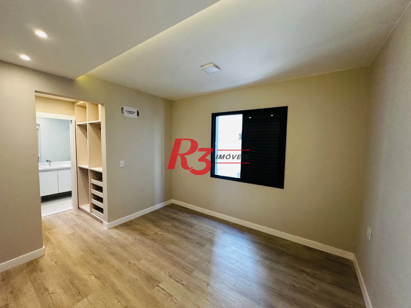 Apartamento com 4 dormitórios à venda, 283 m² por R$ 3.200.000,00 - Boqueirão - Santos/SP