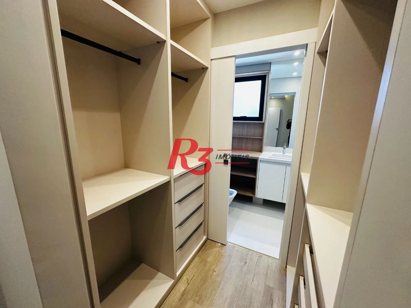 Apartamento com 4 dormitórios à venda, 283 m² por R$ 3.200.000,00 - Boqueirão - Santos/SP
