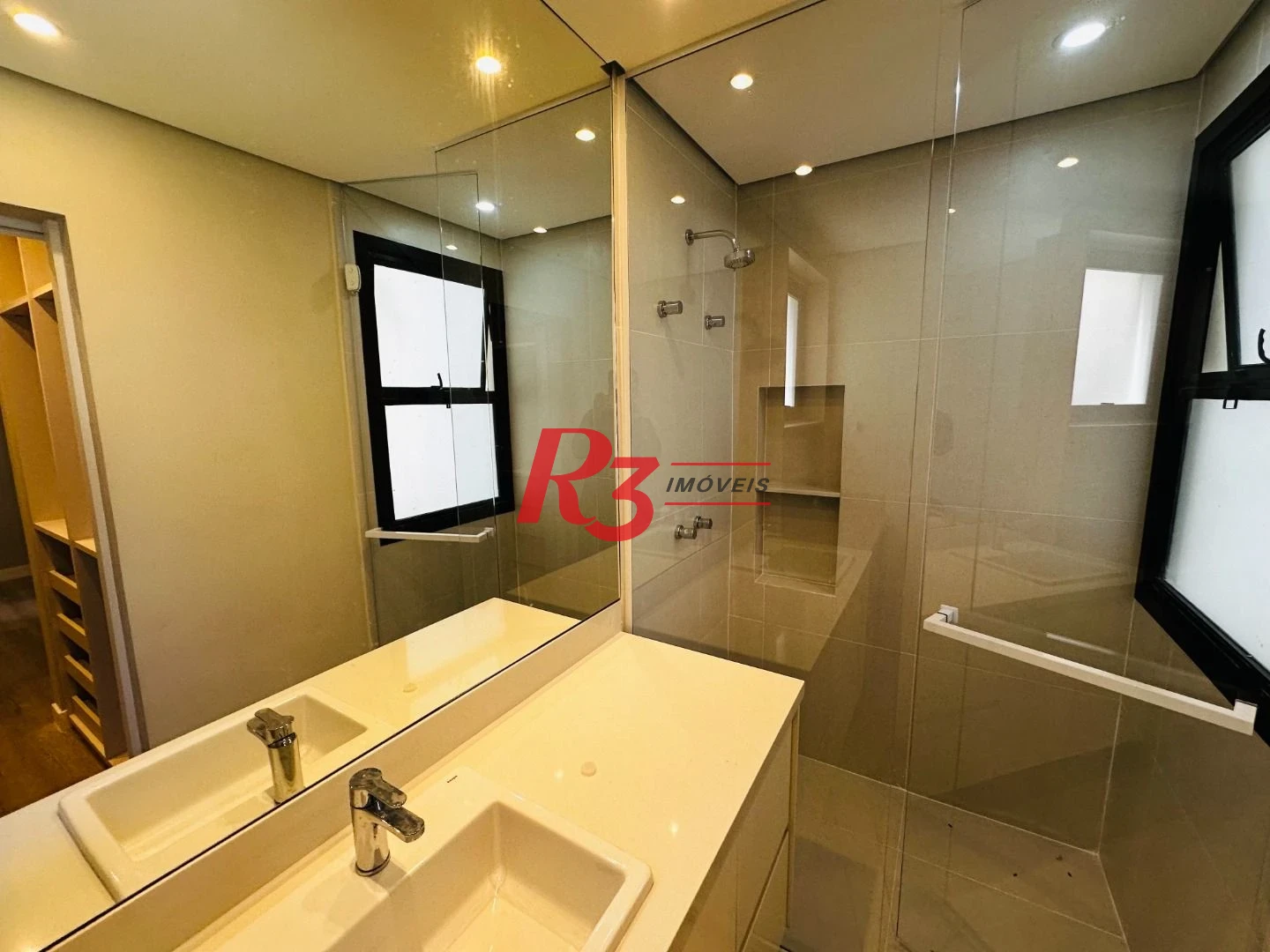 Apartamento com 4 dormitórios à venda, 283 m² por R$ 3.200.000,00 - Boqueirão - Santos/SP
