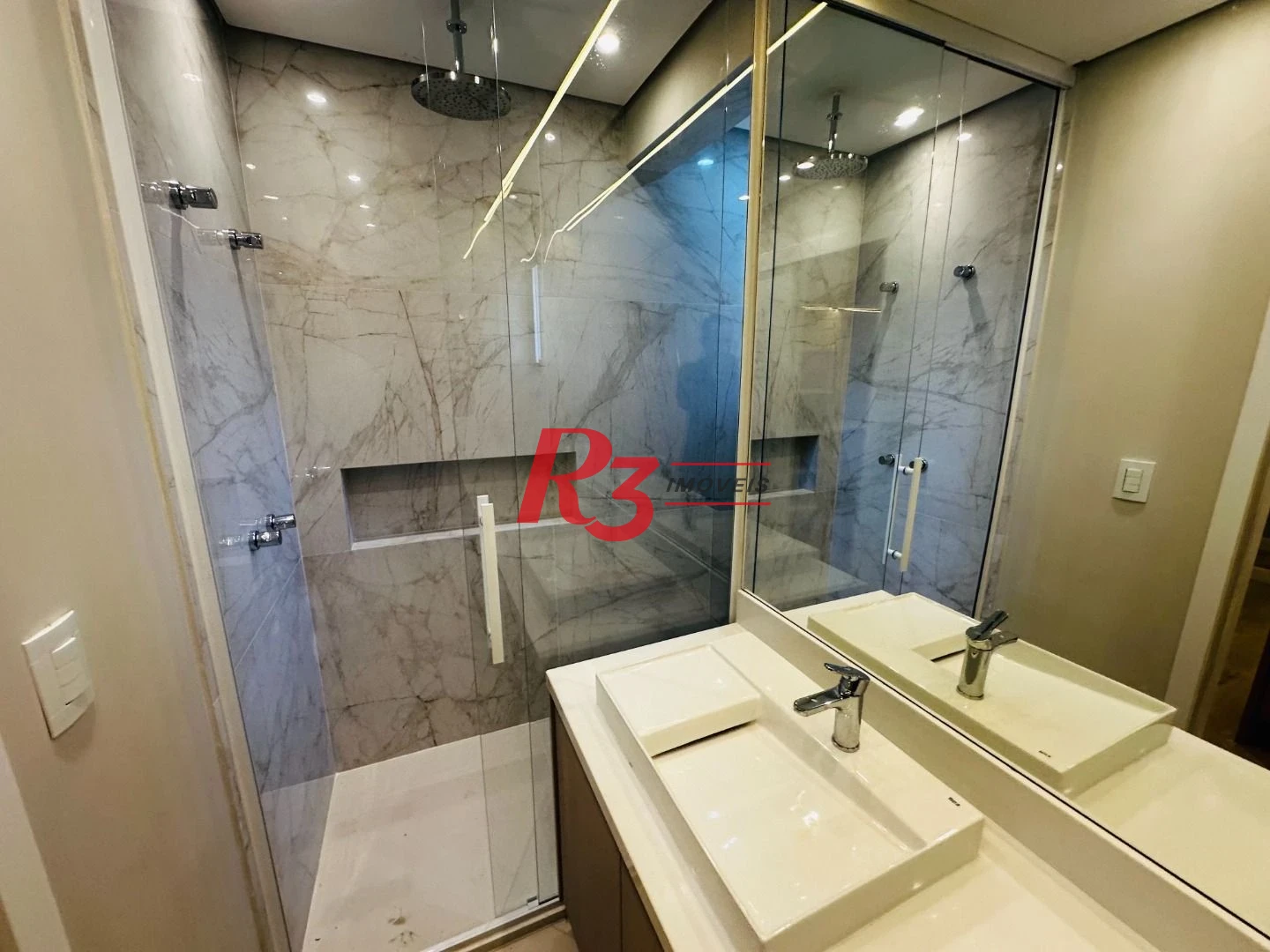 Apartamento com 4 dormitórios à venda, 283 m² por R$ 3.200.000,00 - Boqueirão - Santos/SP