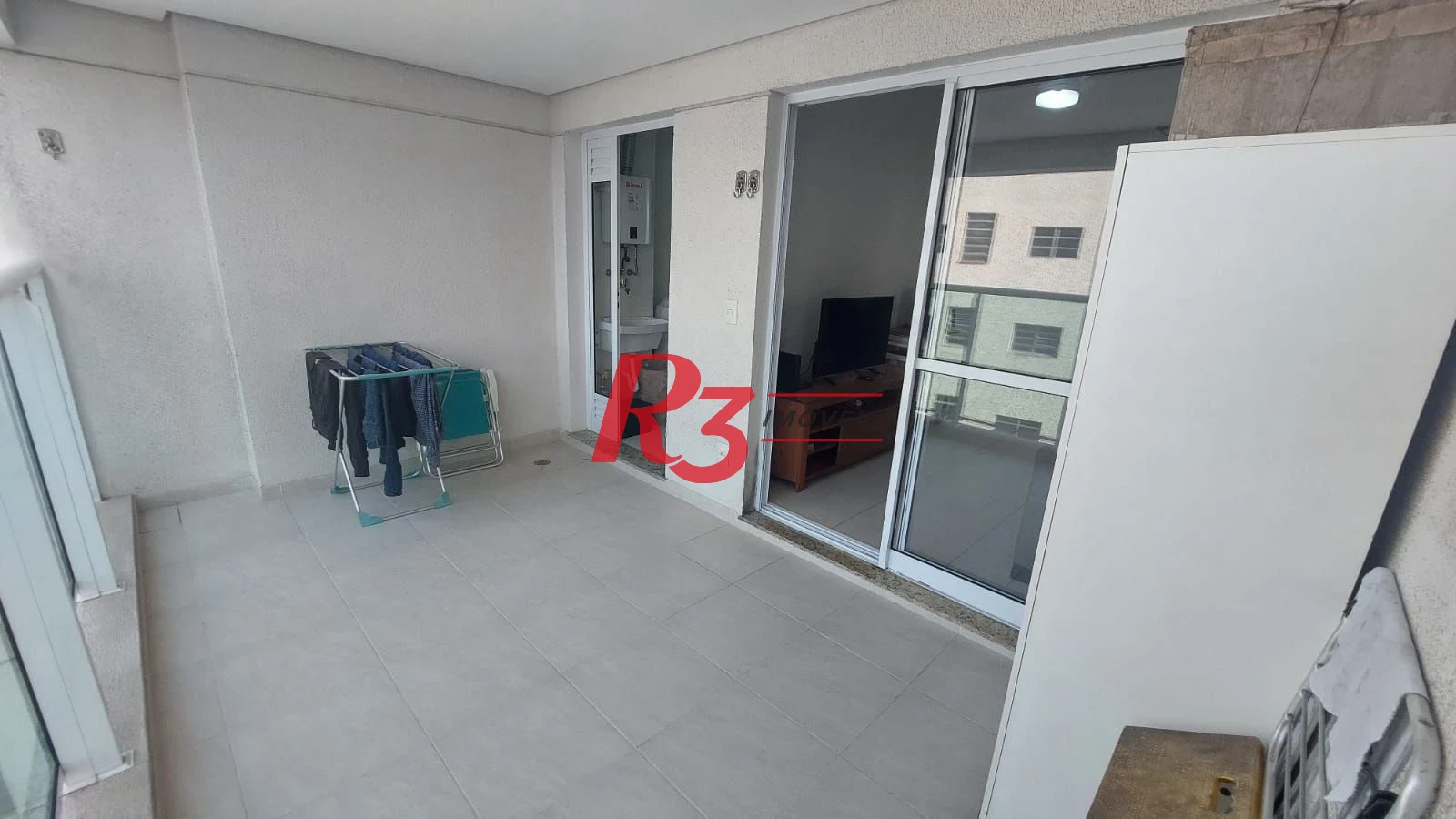 Apartamento com 2 dormitórios à venda, 66 m² por R$ 690.000,00 - José Menino - Santos/SP