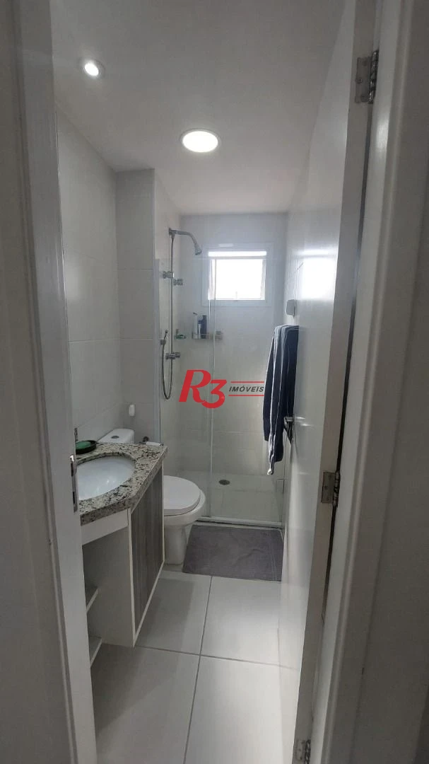 Apartamento com 2 dormitórios à venda, 66 m² por R$ 690.000,00 - José Menino - Santos/SP