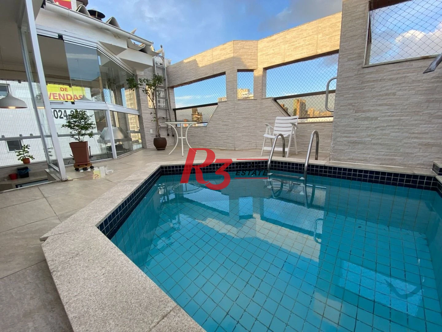 Cobertura com 3 dormitórios à venda, 245 m² por R$ 1.400.000,00 - Gonzaga - Santos/SP