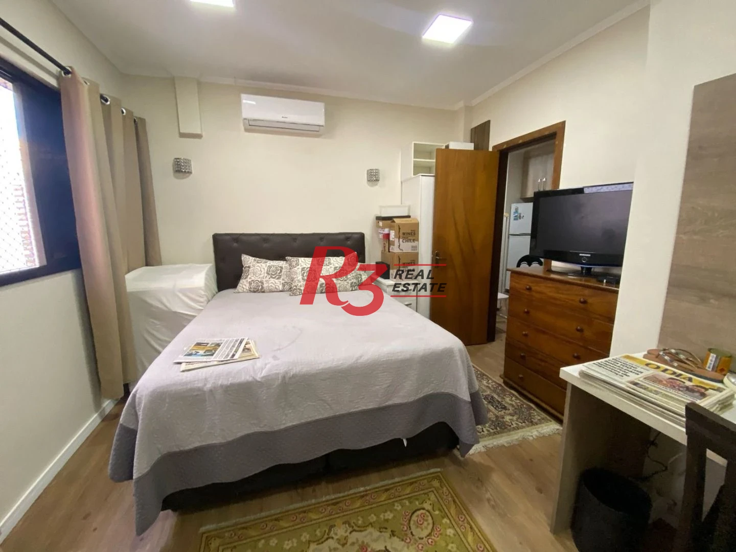 Cobertura com 3 dormitórios à venda, 245 m² por R$ 1.400.000,00 - Gonzaga - Santos/SP