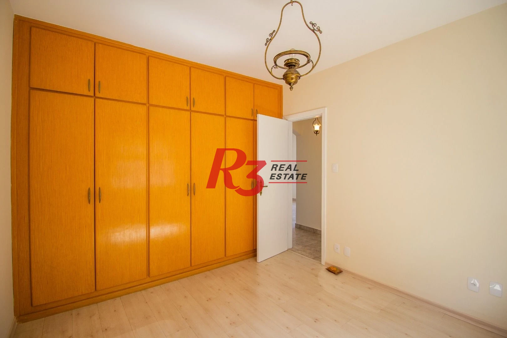 Apartamento com 2 dormitórios à venda, 130 m² por R$ 450.000,00 - Pompéia - Santos/SP