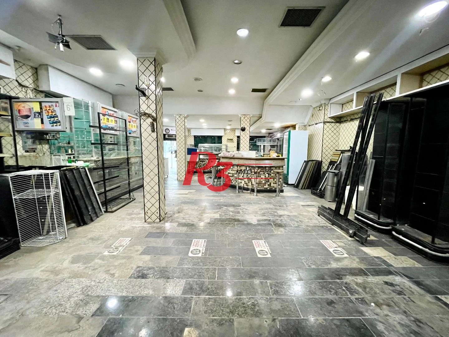 Loja para alugar, 300 m² por R$ 20.000,00/mês - Macuco - Santos/SP